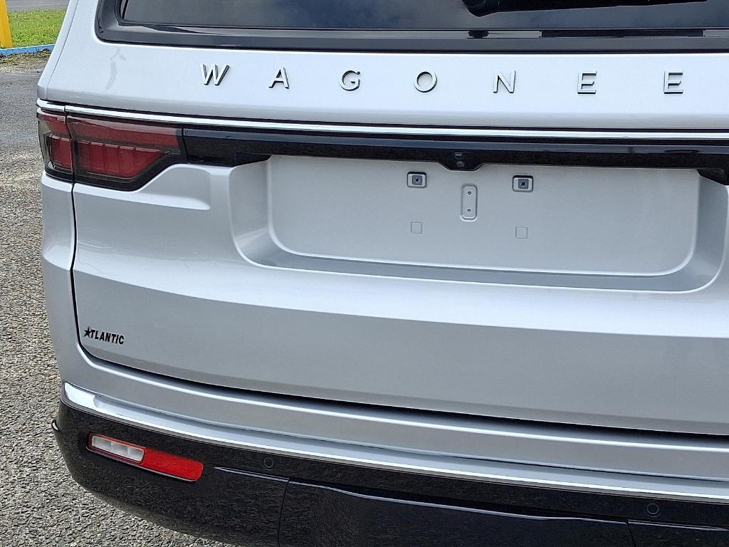 used 2024 Jeep Wagoneer L car, priced at $52,987