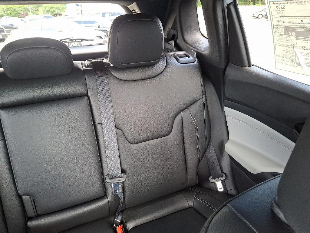 new 2025 Jeep Compass car, priced at $33,497