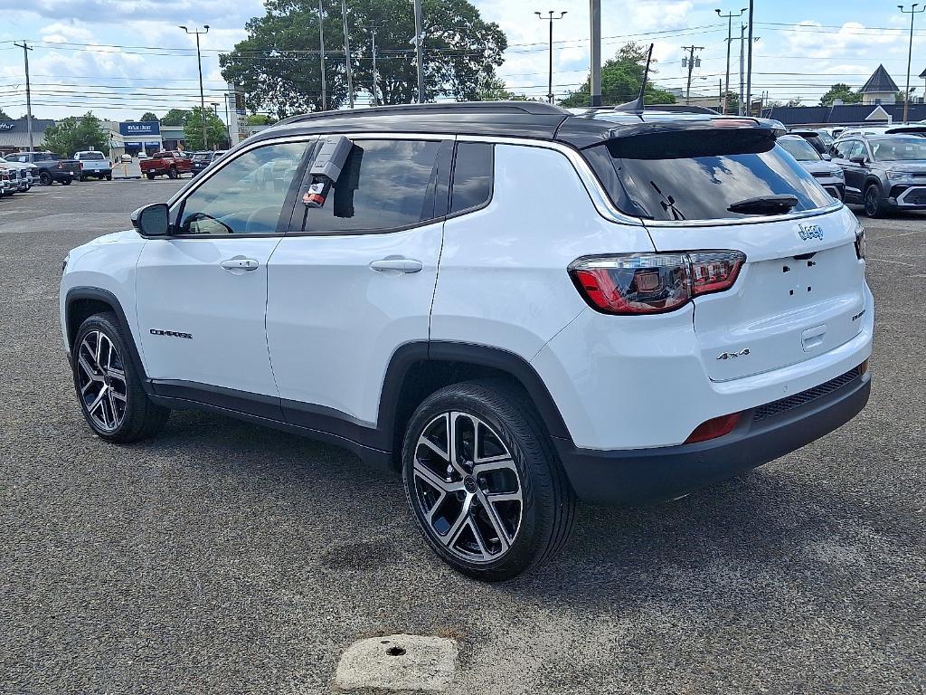 new 2025 Jeep Compass car, priced at $33,497