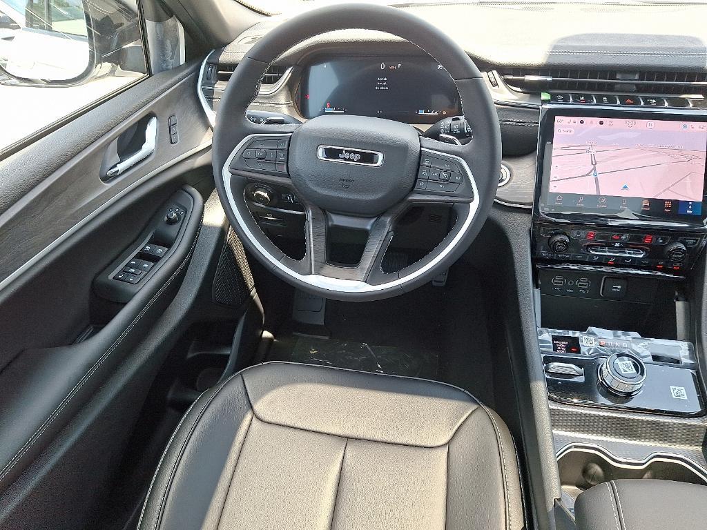 new 2025 Jeep Grand Cherokee L car, priced at $51,016