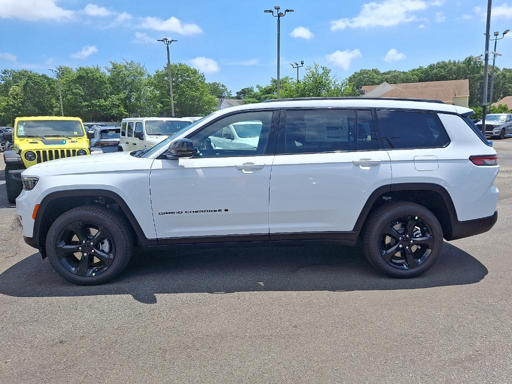 new 2025 Jeep Grand Cherokee L car, priced at $51,016