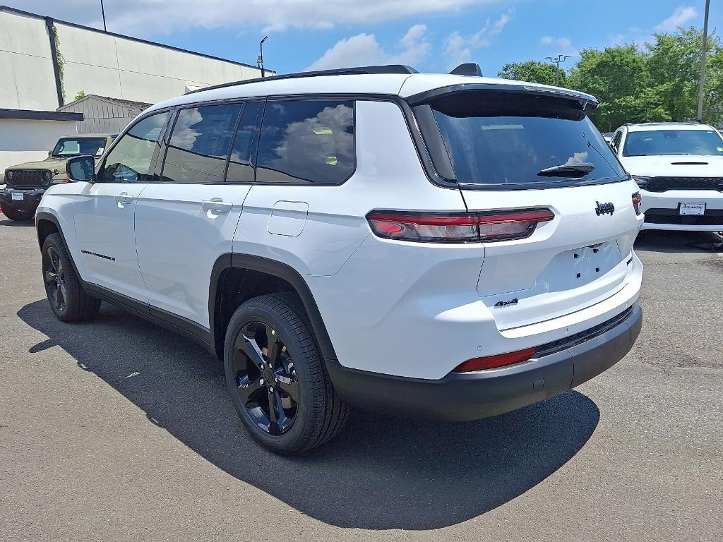 new 2025 Jeep Grand Cherokee L car, priced at $51,016