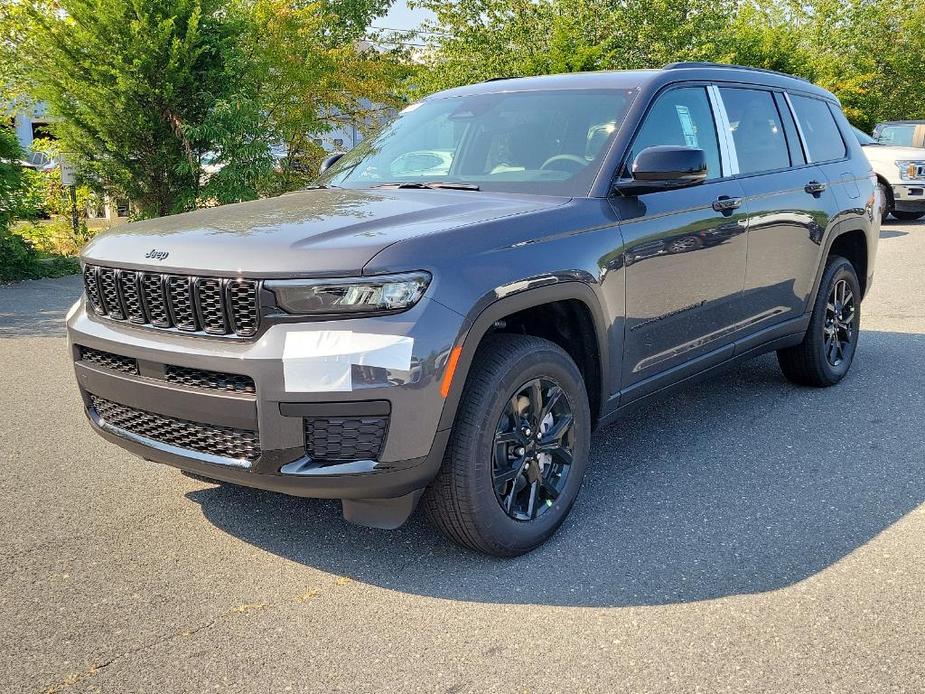 new 2024 Jeep Grand Cherokee L car