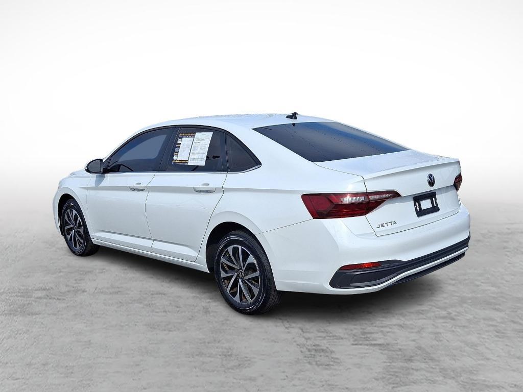 used 2024 Volkswagen Jetta car, priced at $19,995