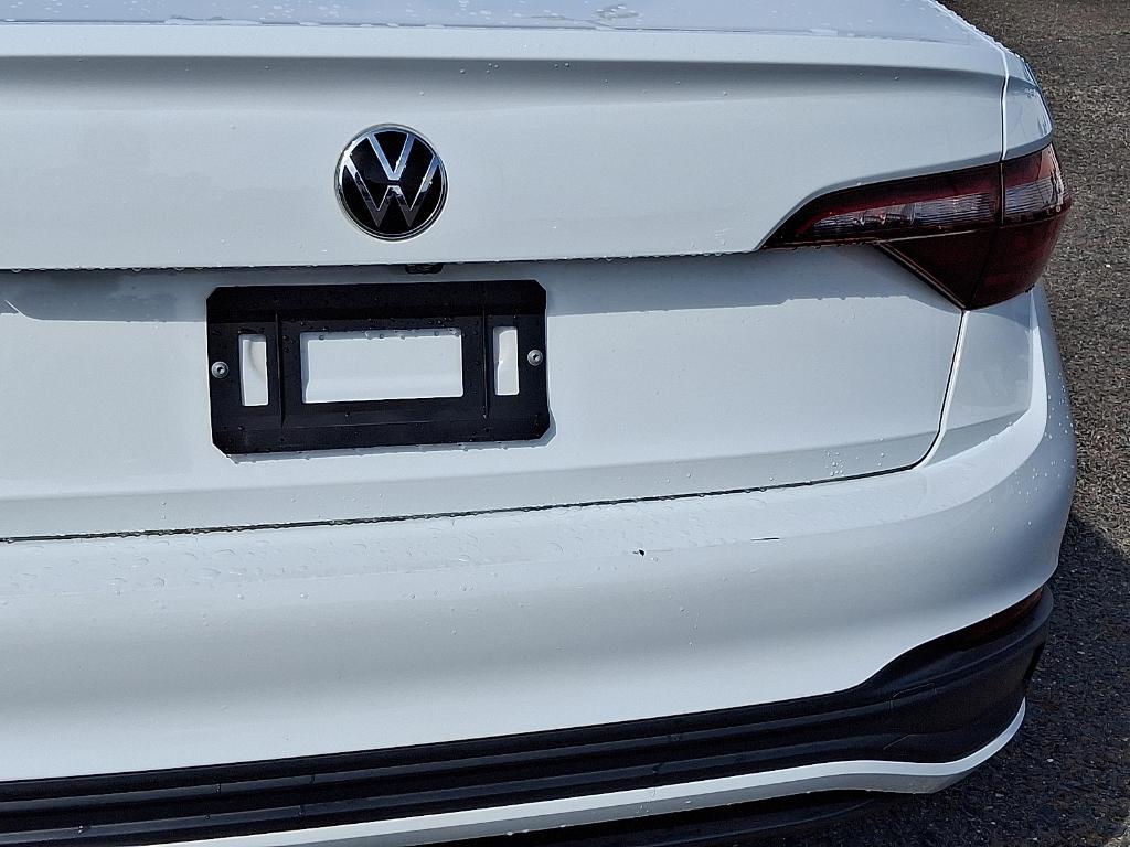 used 2024 Volkswagen Jetta car, priced at $19,995