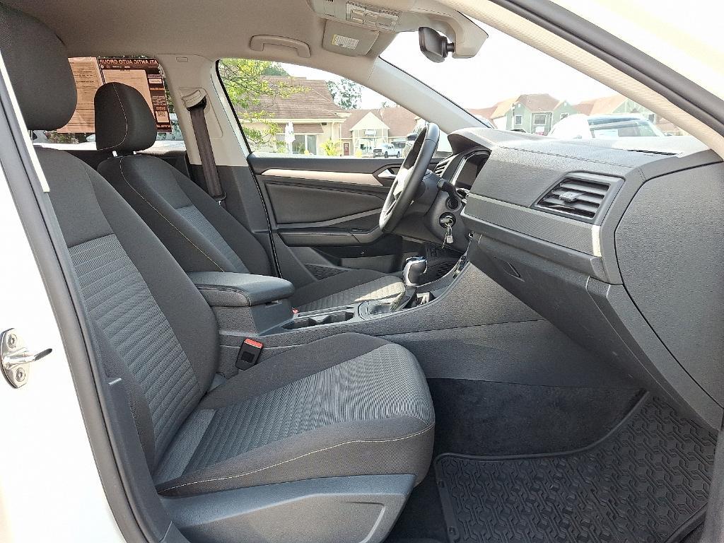 used 2024 Volkswagen Jetta car, priced at $19,995