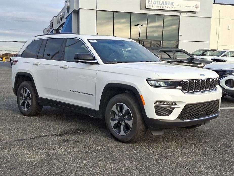 new 2024 Jeep Grand Cherokee 4xe car