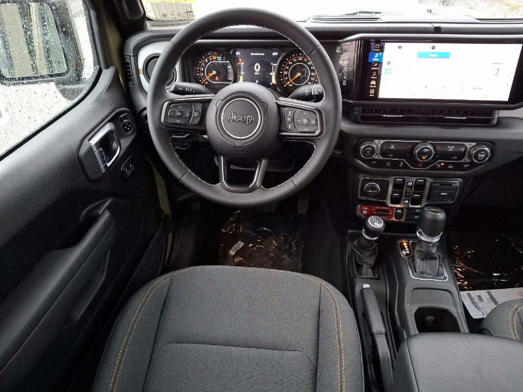 new 2025 Jeep Gladiator car, priced at $47,289