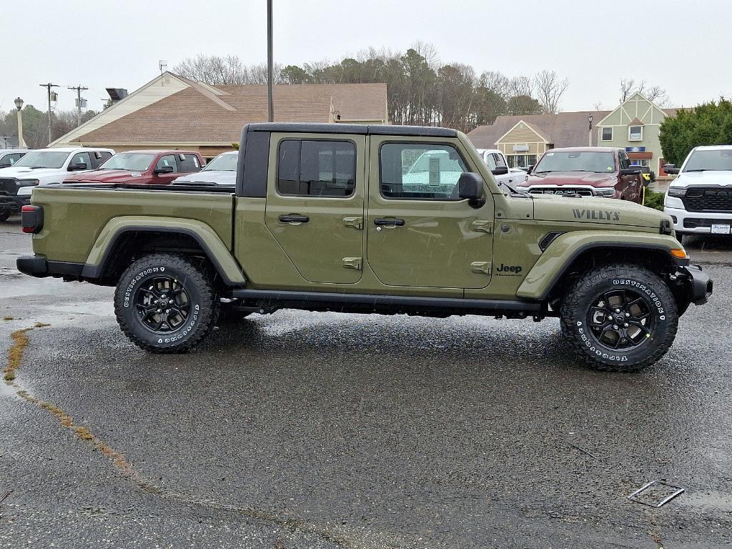 new 2025 Jeep Gladiator car, priced at $47,289