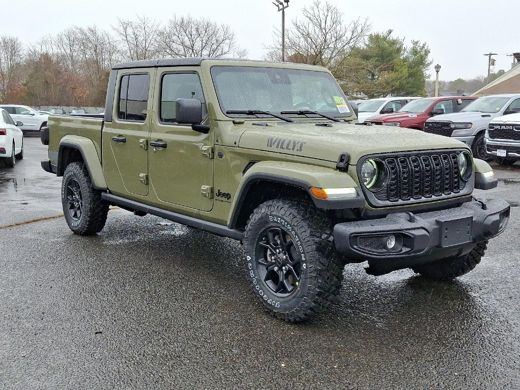 new 2025 Jeep Gladiator car, priced at $47,289