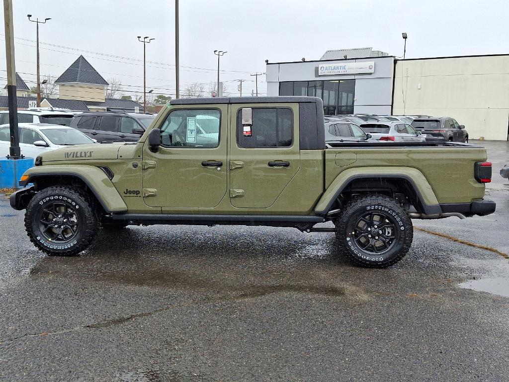 new 2025 Jeep Gladiator car, priced at $47,289