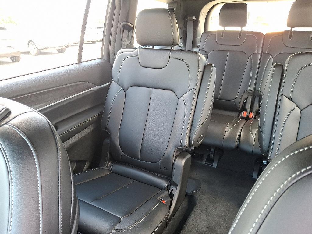 new 2025 Jeep Grand Cherokee L car, priced at $51,934