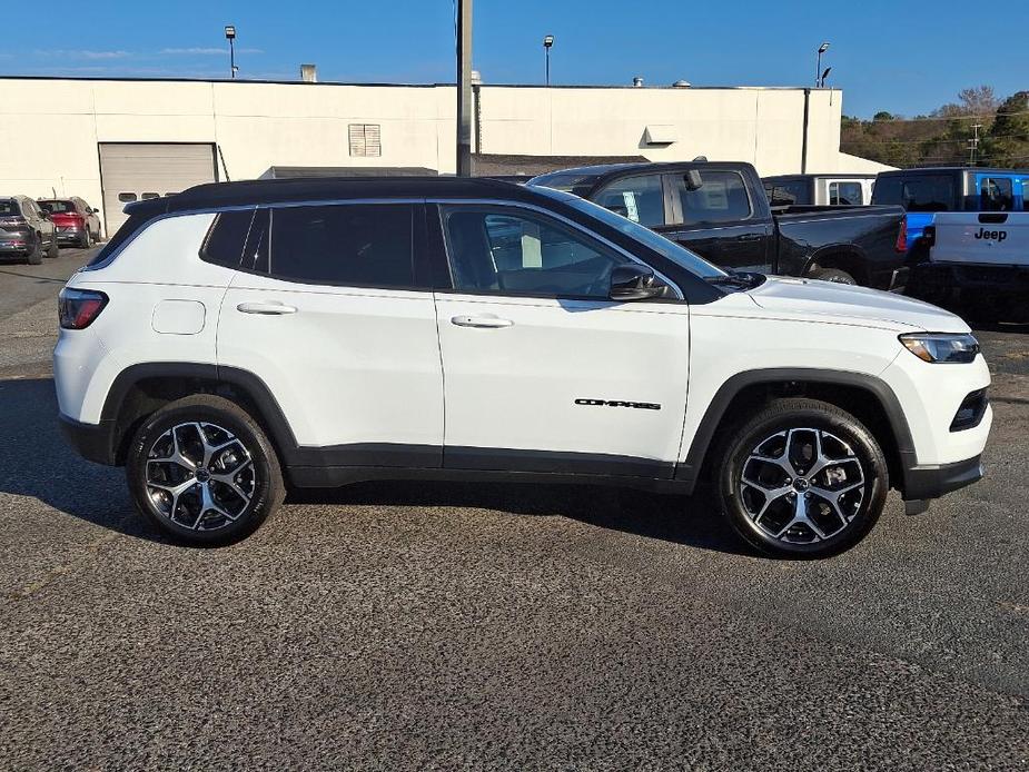 new 2025 Jeep Compass car