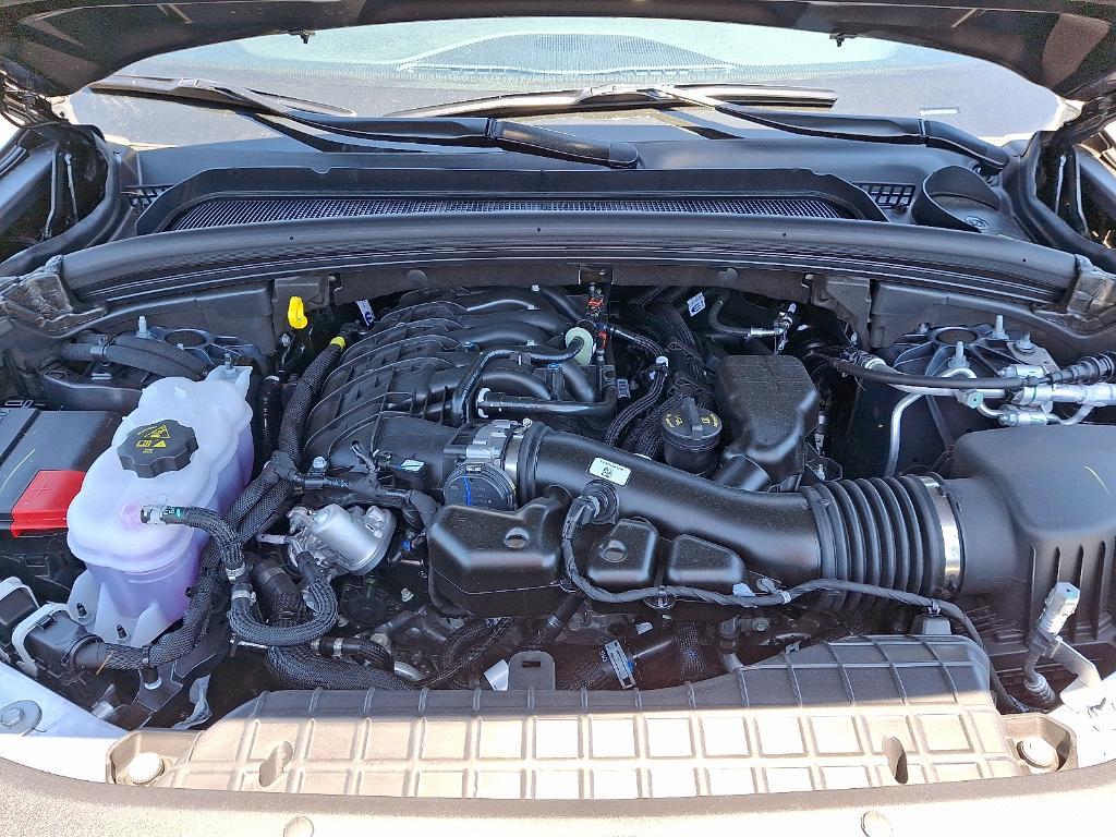 new 2025 Jeep Grand Cherokee car, priced at $50,981