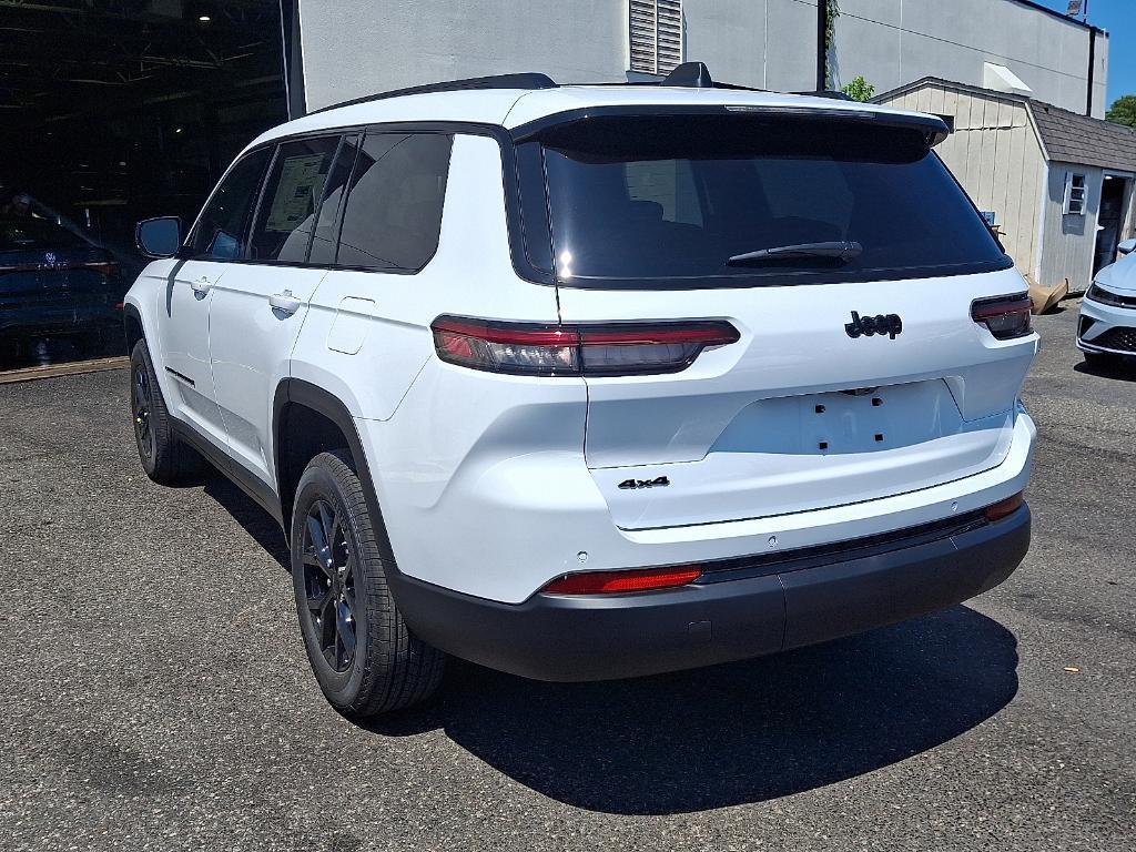 new 2025 Jeep Grand Cherokee L car, priced at $47,734