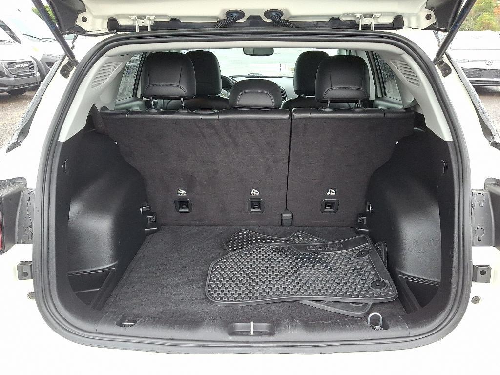 used 2019 Jeep Compass car, priced at $18,900