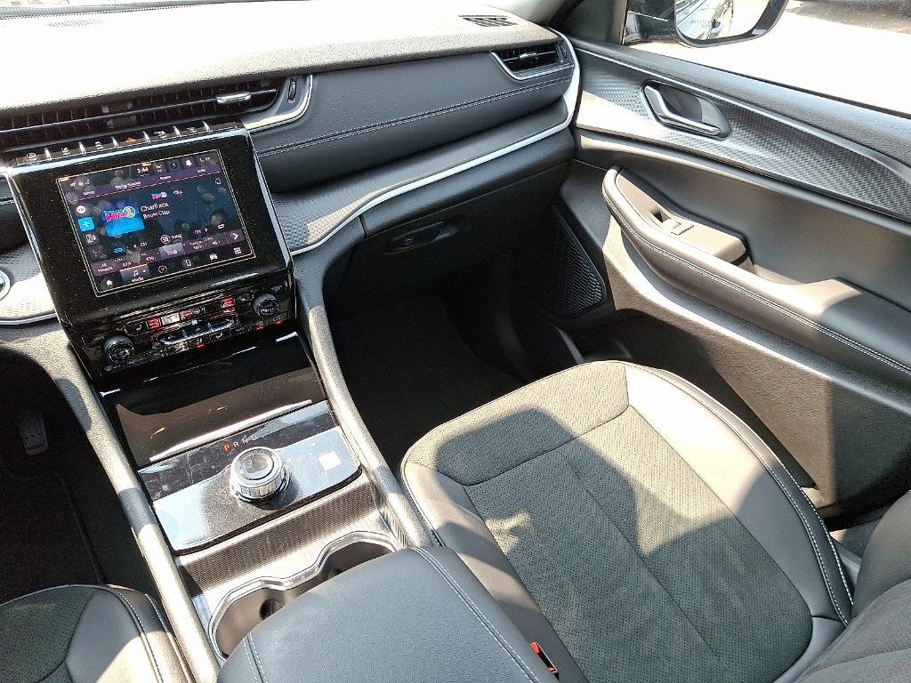 new 2025 Jeep Grand Cherokee L car, priced at $47,829