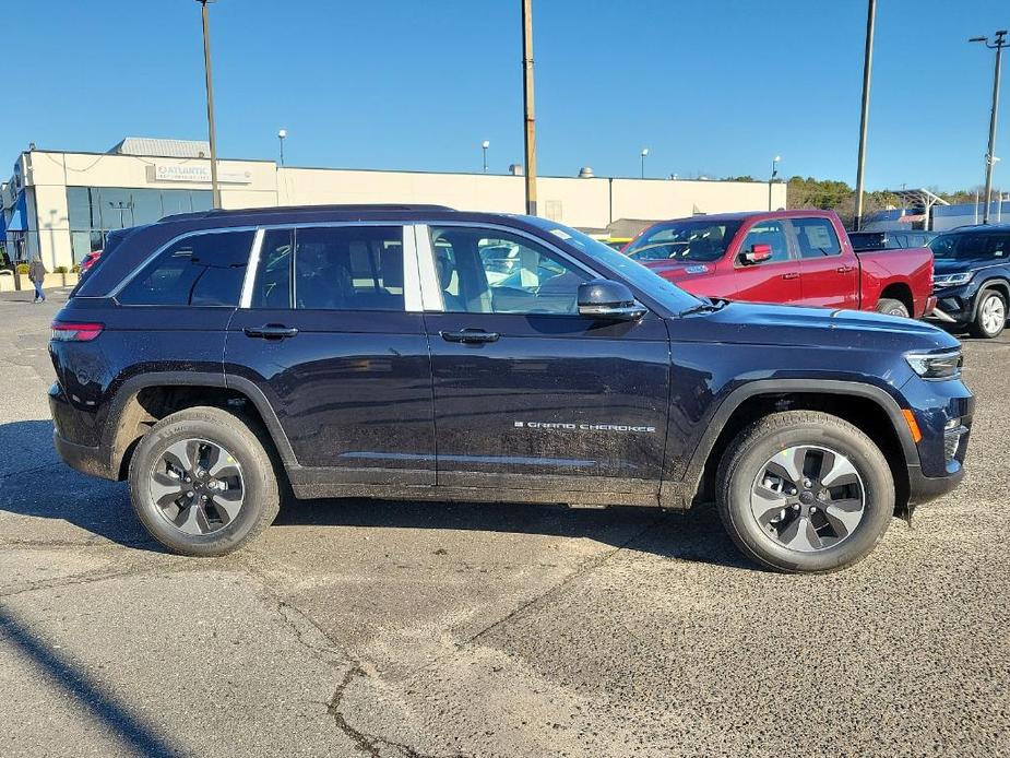 new 2024 Jeep Grand Cherokee 4xe car