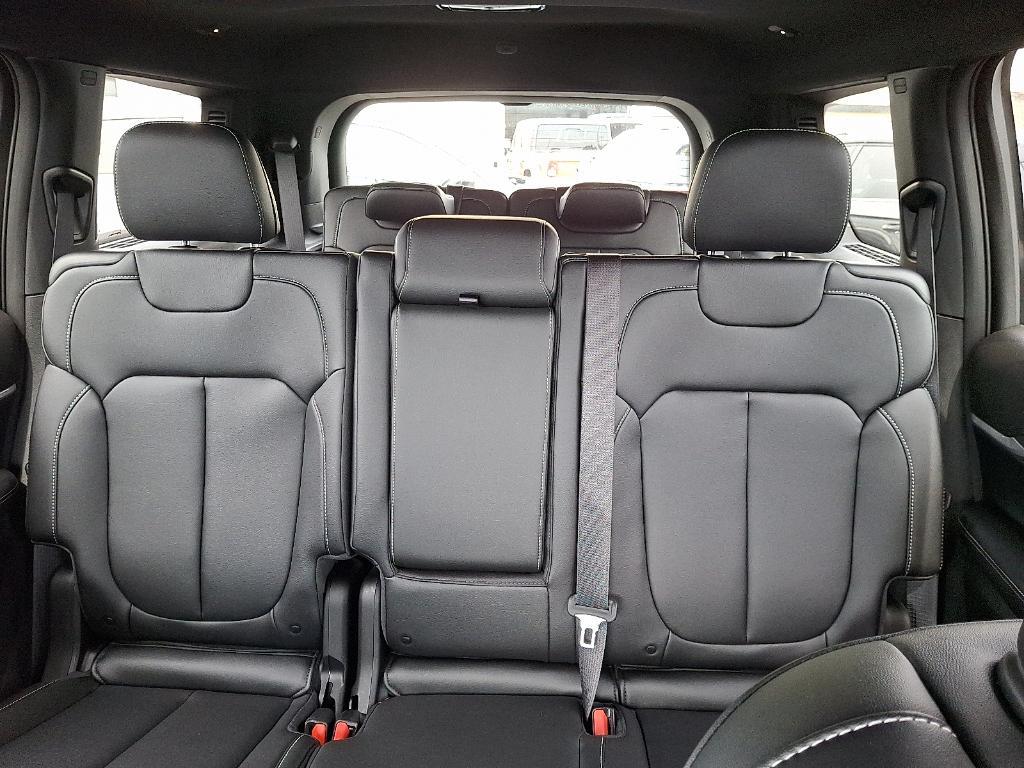 new 2025 Jeep Grand Cherokee L car, priced at $53,684