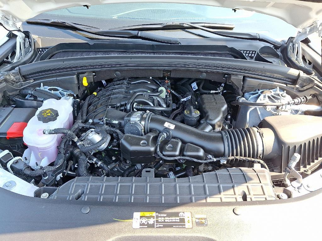 new 2025 Jeep Grand Cherokee car, priced at $52,164