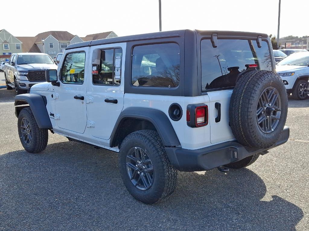 new 2024 Jeep Wrangler car