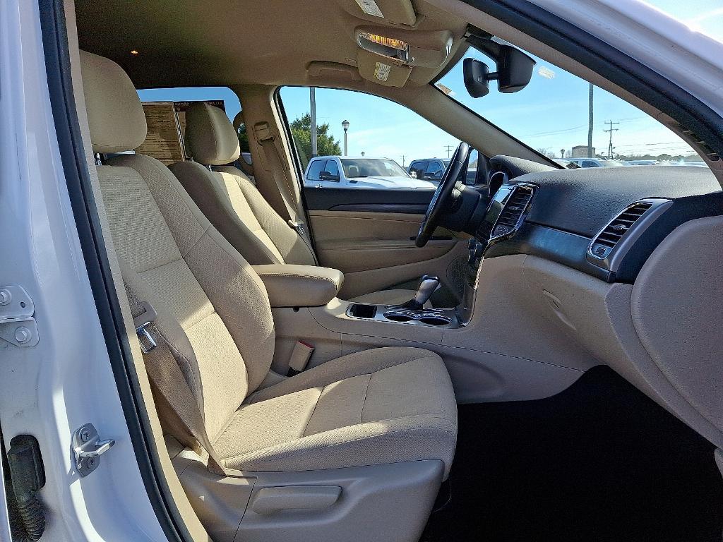 used 2022 Jeep Grand Cherokee WK car, priced at $29,995