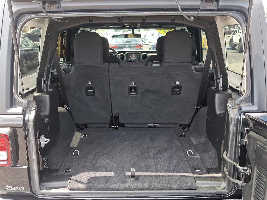 used 2021 Jeep Wrangler Unlimited car, priced at $32,995