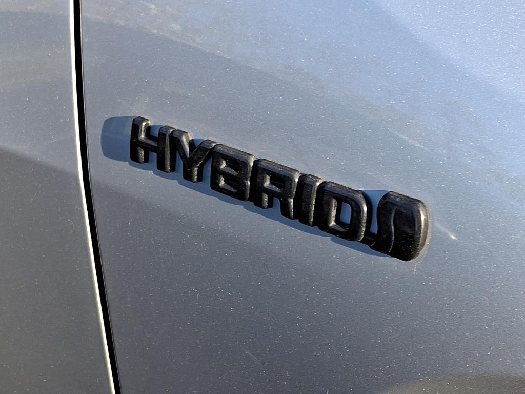 used 2020 Toyota RAV4 Hybrid car, priced at $32,995