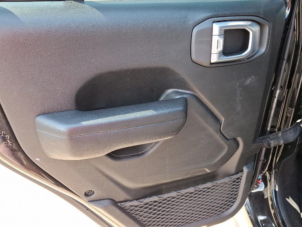 used 2021 Jeep Wrangler Unlimited car, priced at $35,995