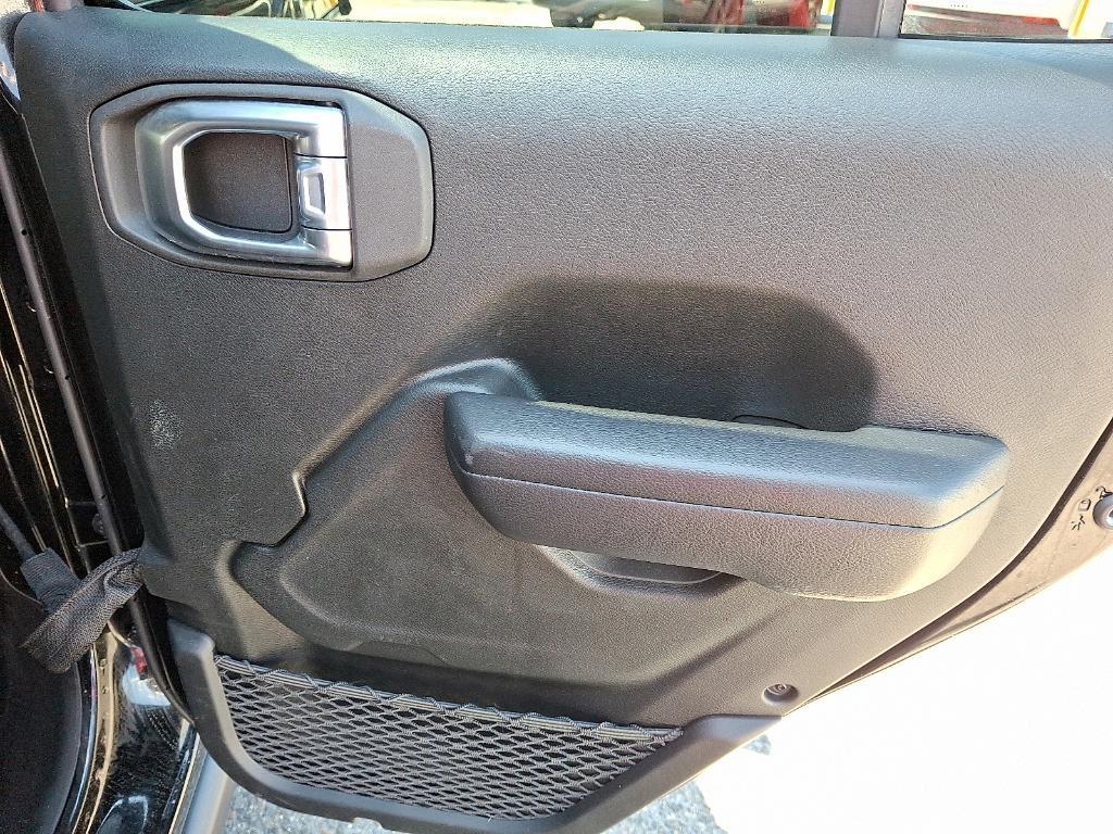 used 2021 Jeep Wrangler Unlimited car, priced at $35,995