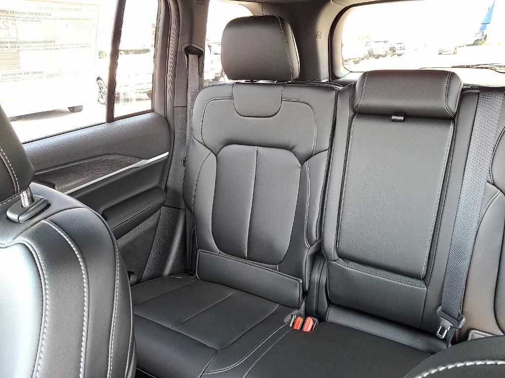 new 2025 Jeep Grand Cherokee car, priced at $54,834