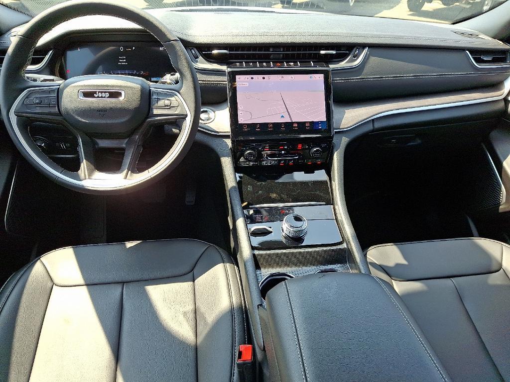 new 2025 Jeep Grand Cherokee car, priced at $54,834