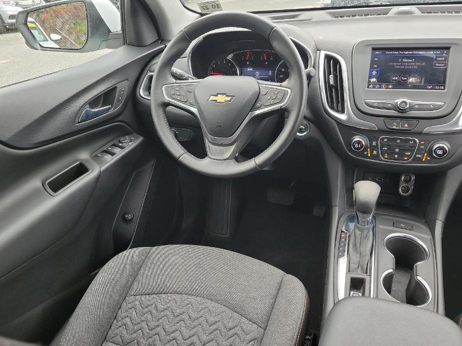 used 2022 Chevrolet Equinox car, priced at $18,372