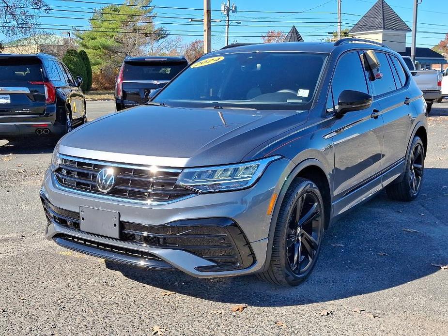 used 2024 Volkswagen Tiguan car, priced at $31,995