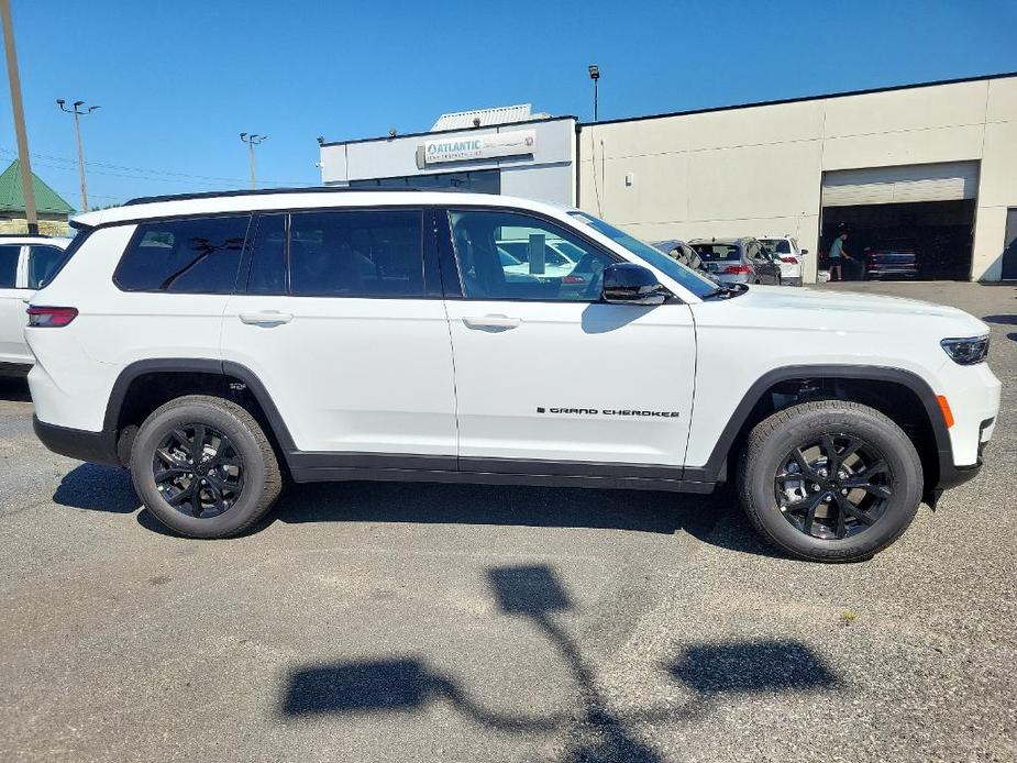 new 2024 Jeep Grand Cherokee L car