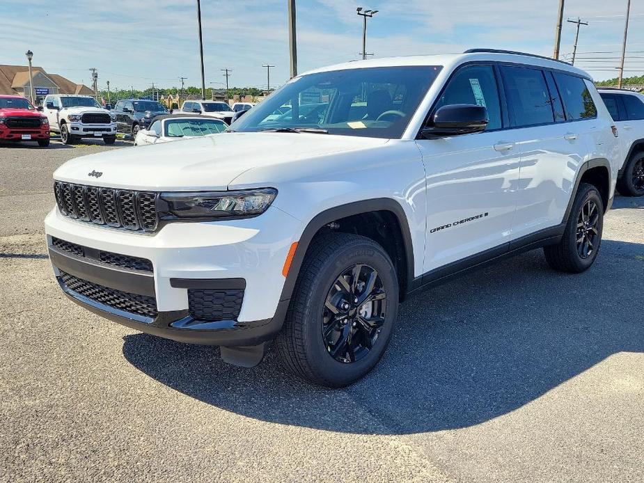 new 2024 Jeep Grand Cherokee L car