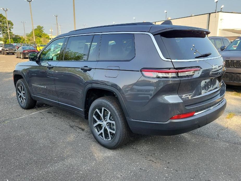 new 2024 Jeep Grand Cherokee L car