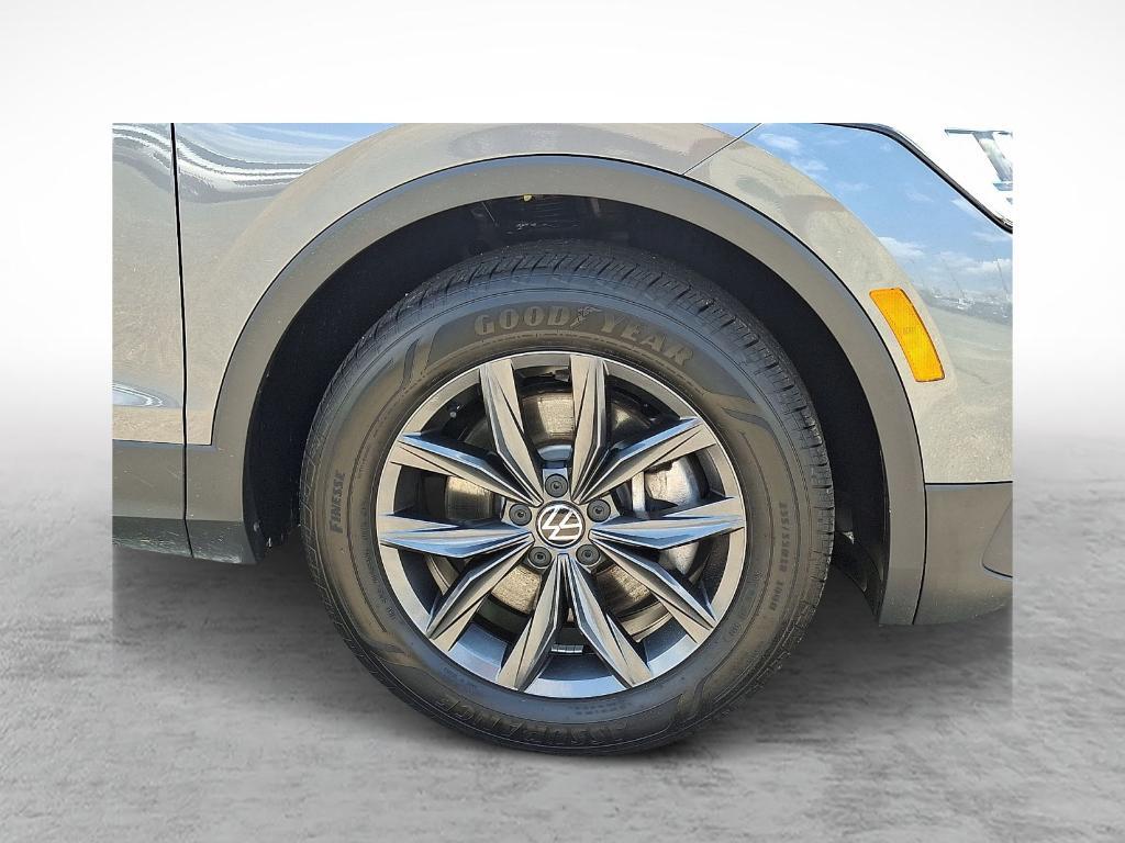 used 2022 Volkswagen Tiguan car, priced at $26,995