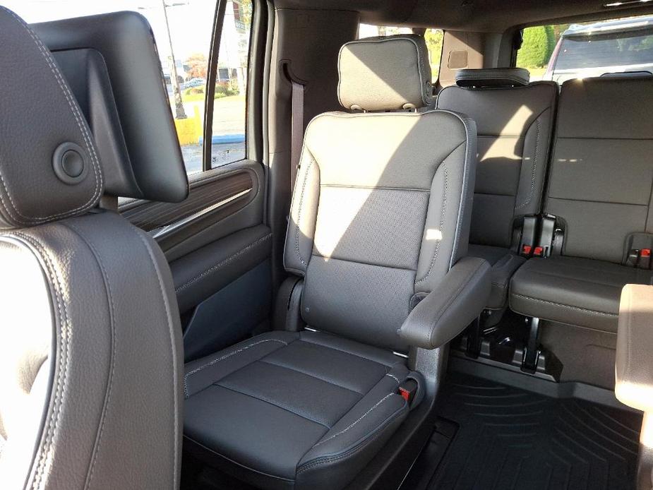 used 2022 GMC Yukon XL car, priced at $61,058