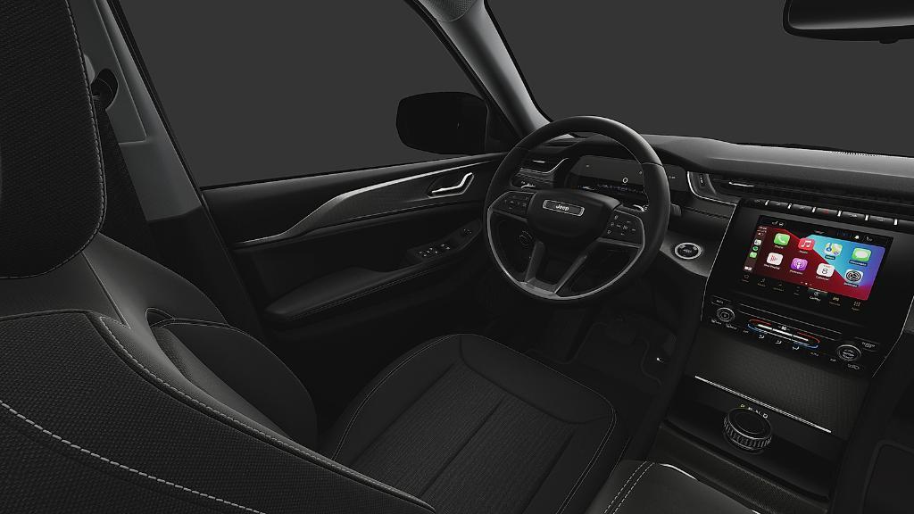 new 2025 Jeep Grand Cherokee car, priced at $41,149