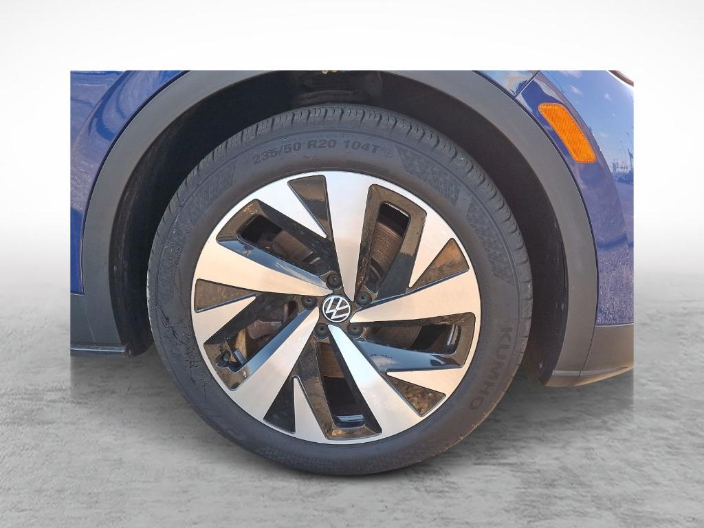 used 2021 Volkswagen ID.4 car, priced at $27,995