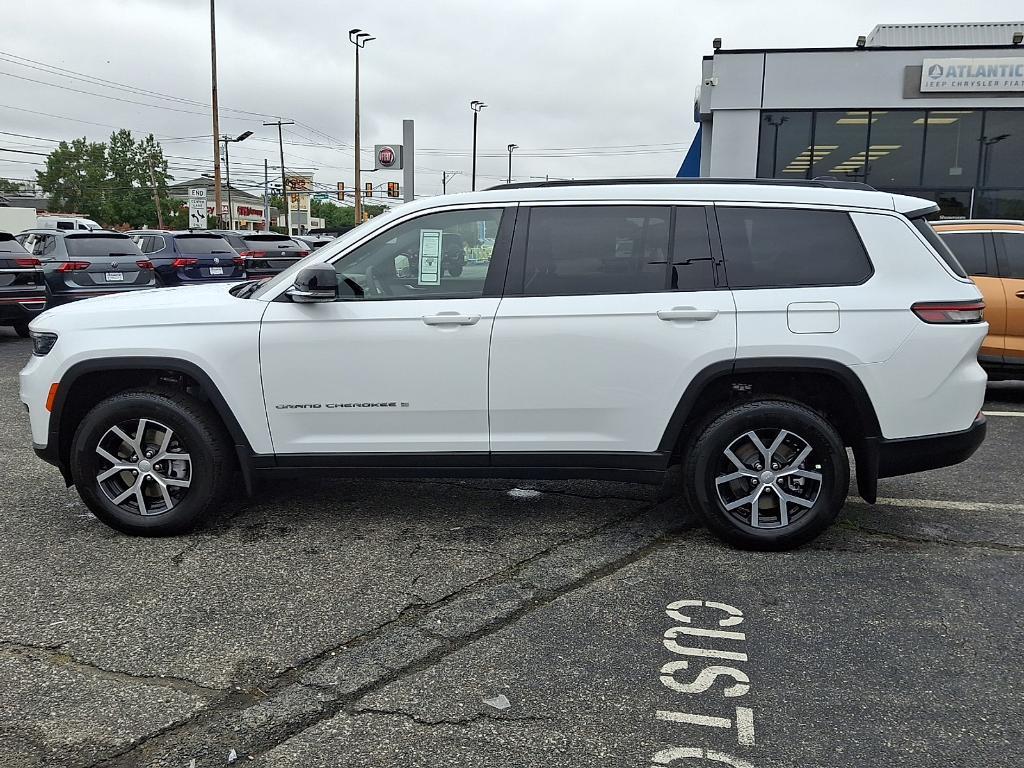 new 2025 Jeep Grand Cherokee L car, priced at $50,789