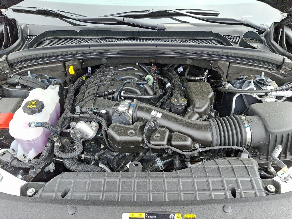 new 2025 Jeep Grand Cherokee car, priced at $43,309