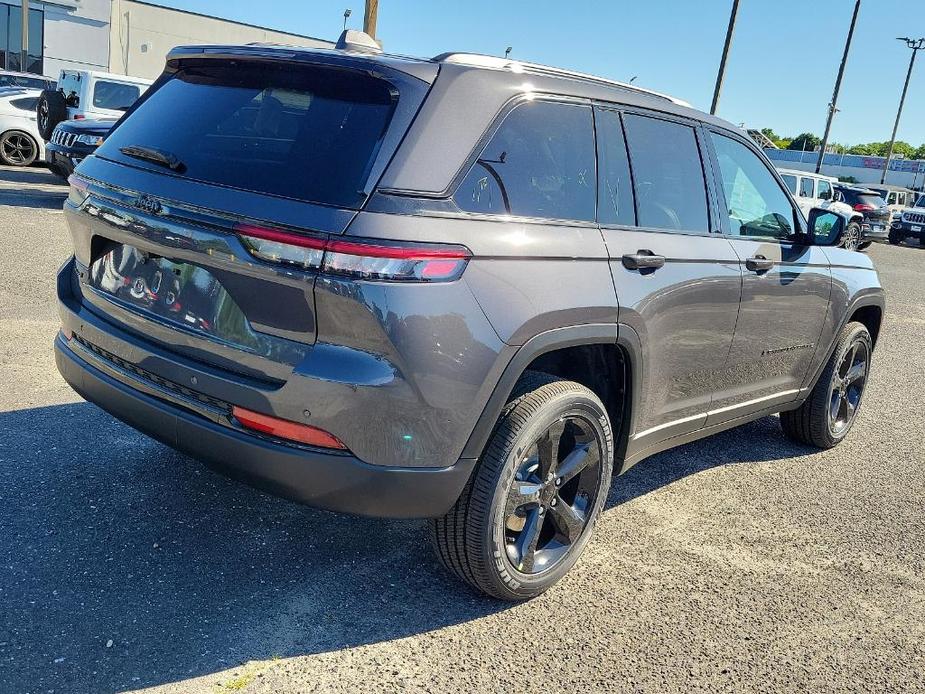 new 2024 Jeep Grand Cherokee car