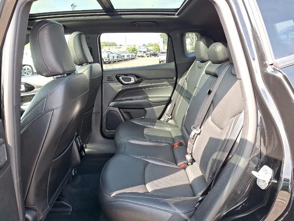 used 2022 Jeep Compass car, priced at $26,995