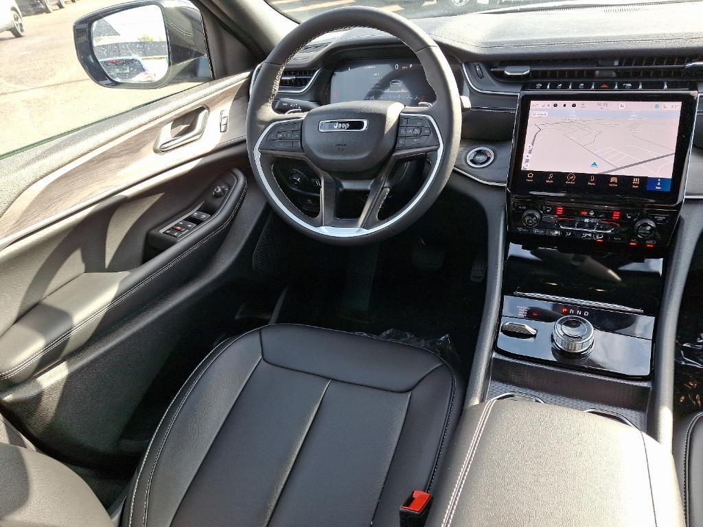 new 2024 Jeep Grand Cherokee L car, priced at $49,234