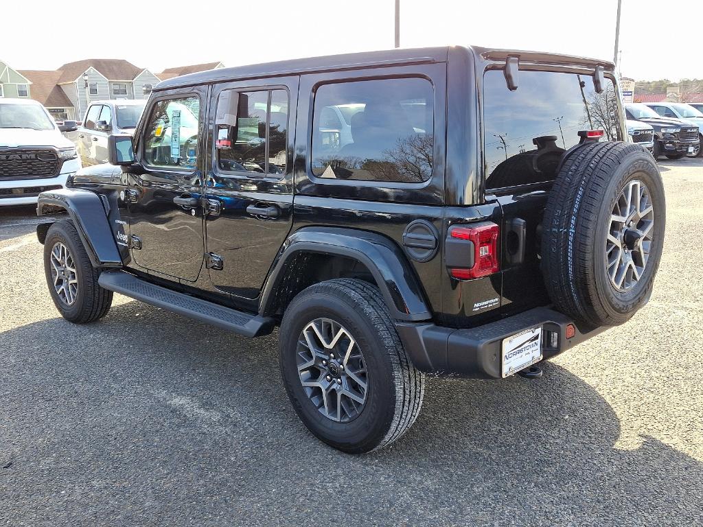 new 2024 Jeep Wrangler car