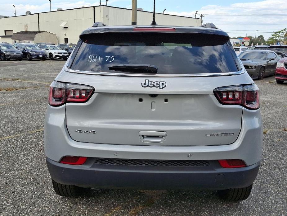 new 2025 Jeep Compass car