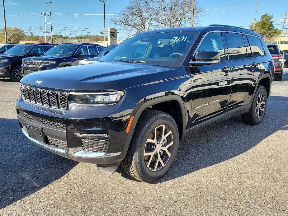 new 2024 Jeep Grand Cherokee L car