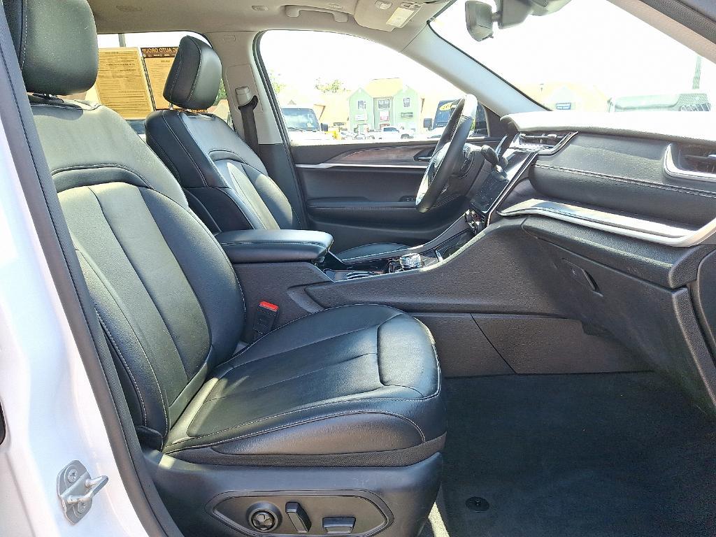 used 2021 Jeep Grand Cherokee L car, priced at $25,900
